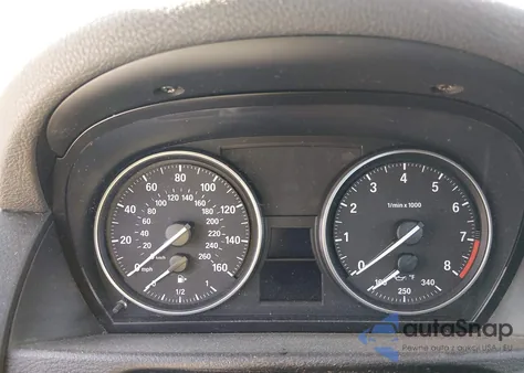 2015 BMW X1 xDrive35I z USA, uszkodzony, nr VIN WBAVM5C52FVV95232